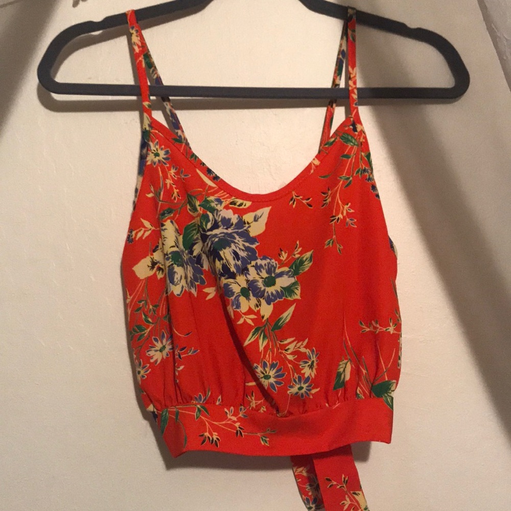 Tropical top!